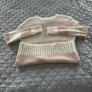 American Eagle Outfitters Soft Cream and Pink Knit Sweater
